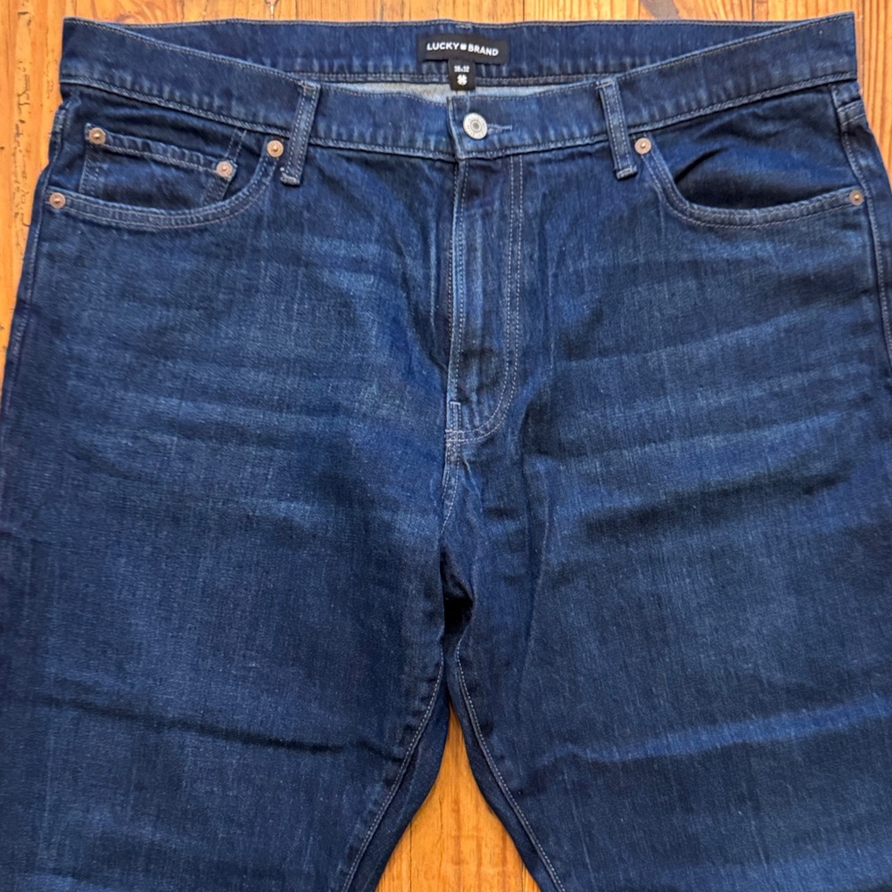 Lucky Brand Men's Dark Blue 410 Jeans